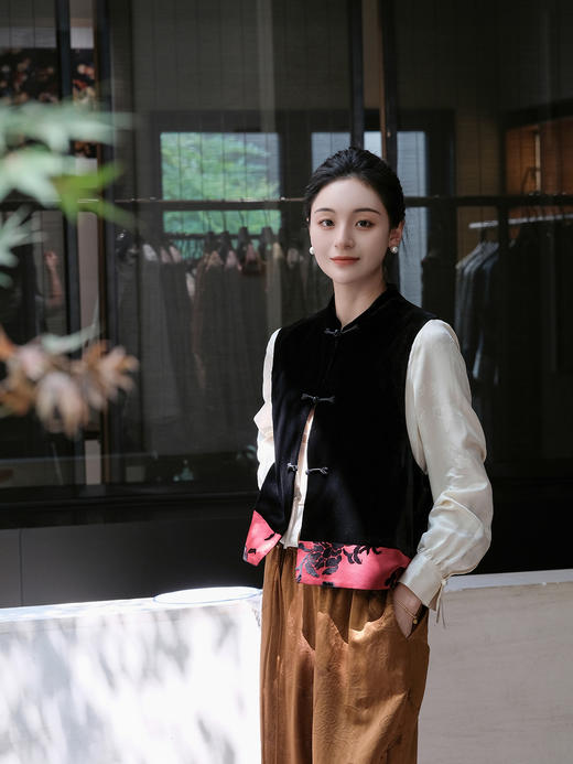 盛唐牡丹|限量款|黑色丝绒马甲拼色漳绒(售完不补) 商品图10