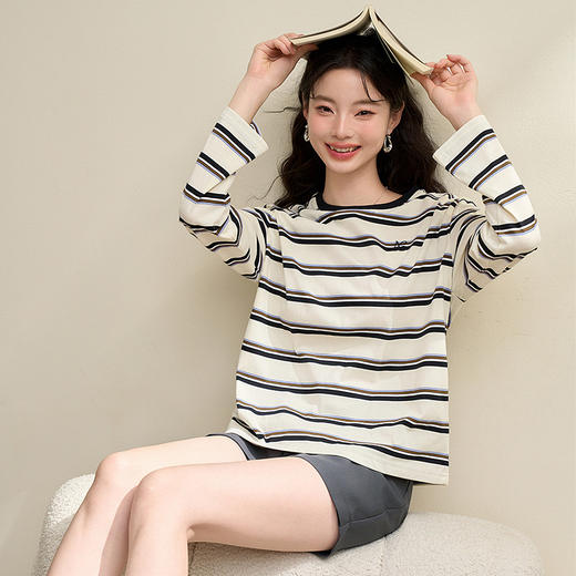 慵懒风复古条纹长袖T恤女秋季OVERSIZE圆领T恤V3642585 商品图3