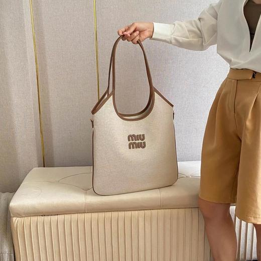 Miu家新款伊势丹限定托特包，官网主推，今年**式（HH） 商品图12