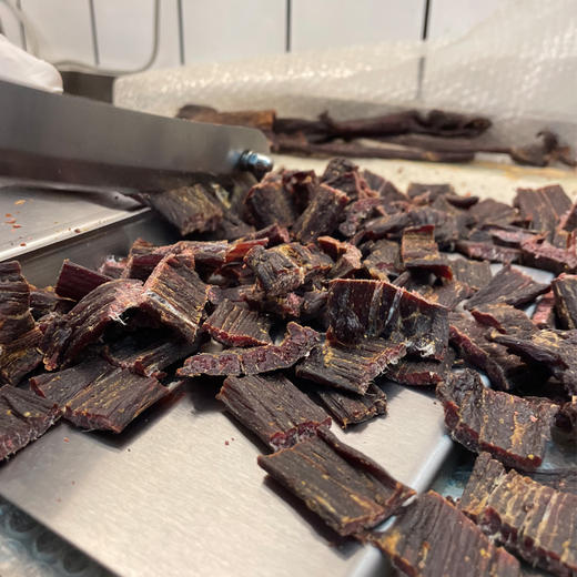 香酥风干牛肉 500g/份（五香味、麻辣味） 商品图3