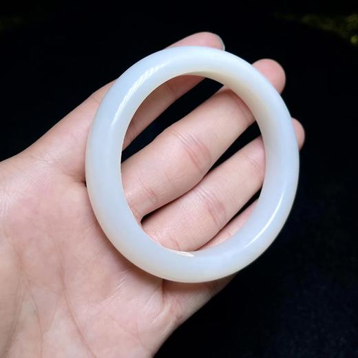 和田玉羊脂玉手镯 商品图0
