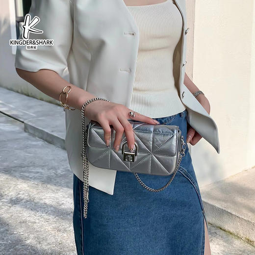 经典鲨2024年秋季新款纯色简约百搭单肩斜挎链条包KGB53-D395231 商品图2