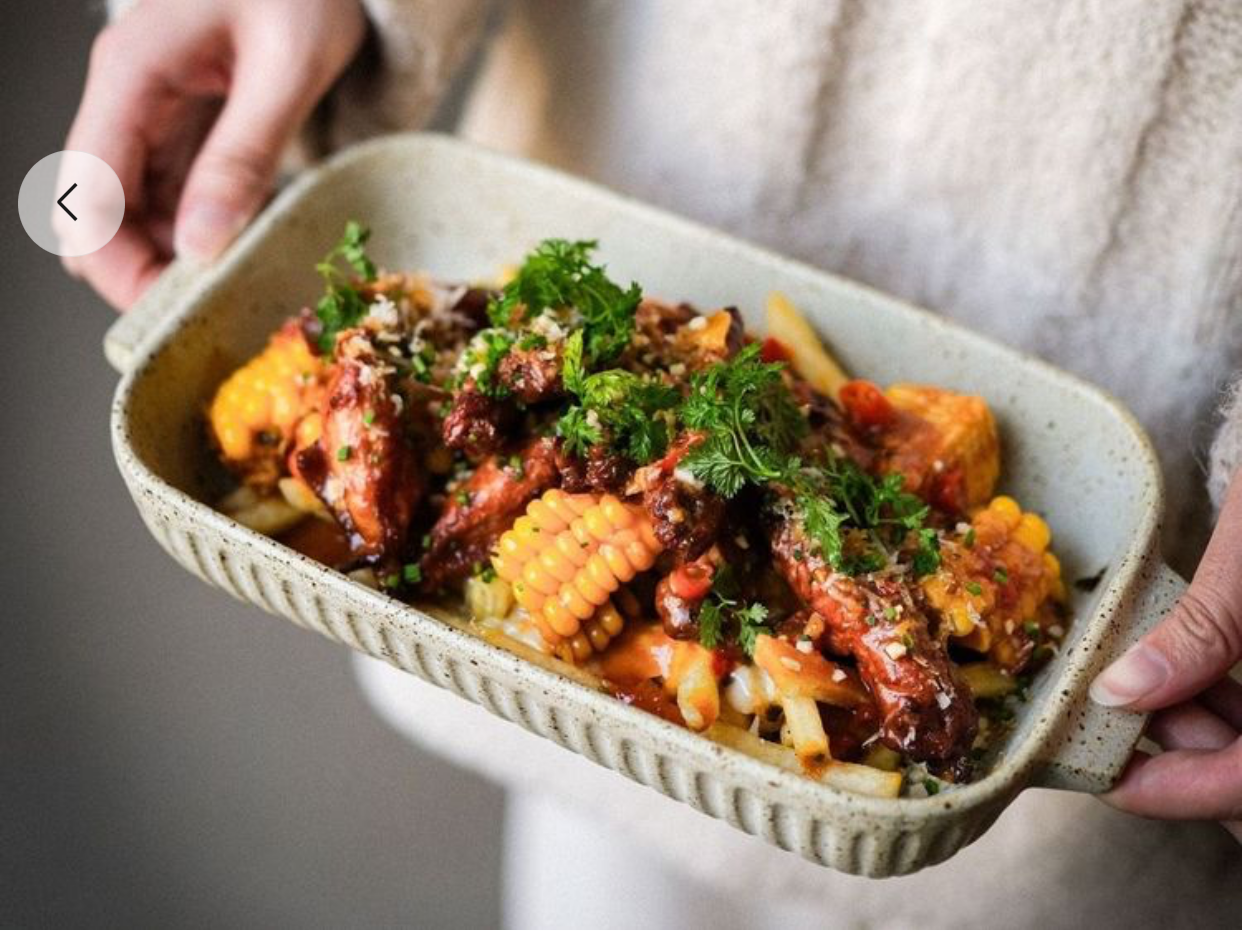 摩洛哥红烩鸡翅(有薯条 微辣)