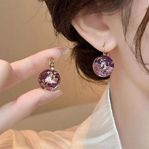 JU-D-0031    2024年新款紫色气质法式耳扣高级感简约耳环小众耳坠精致百搭耳饰 商品图0