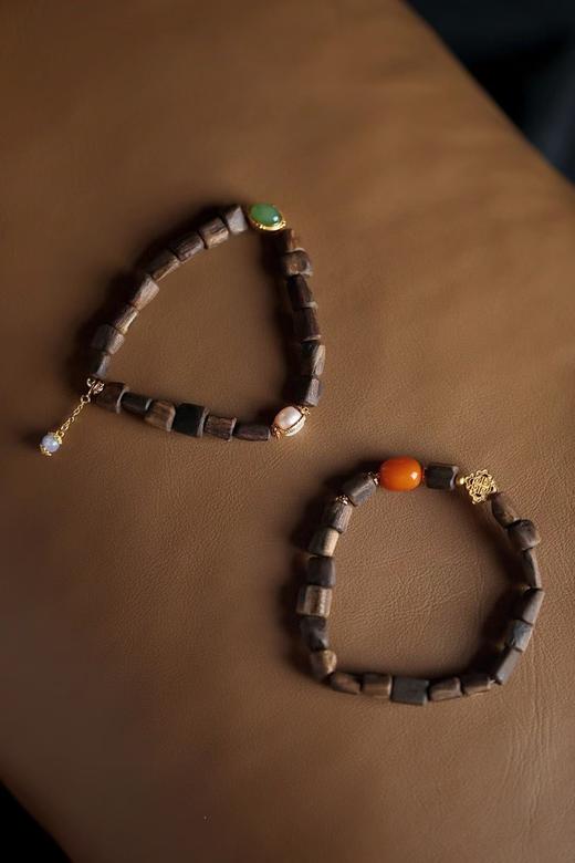 单圈随形沉香手串°随机 商品图2