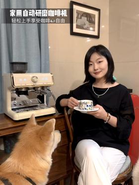花痴自留家居好物——家用、商用小型自动研磨一体咖啡机！足不出户实现咖啡☕️自由~操作方便，享受咖啡制作仪式感~和家人一起度过温馨惬意的咖啡时光！