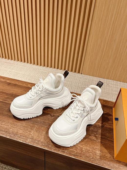 驴家CruiseArchlight2.0厚底老爹鞋，充满未来感和科技感的设计（HC） 商品图1