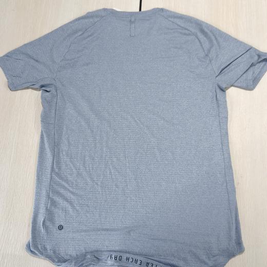 瑕疵Lululemon/露露乐檬 Drysense 男士速干透气运动T恤 商品图2