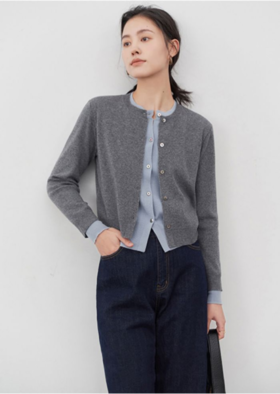 🍂【泰迪熊TEDDYBEAR】双层门襟撞色假两件针织外套1606款：✅整件成衣多针织法织造，♻️♻️双层门襟假两件设计 ✅工艺难度