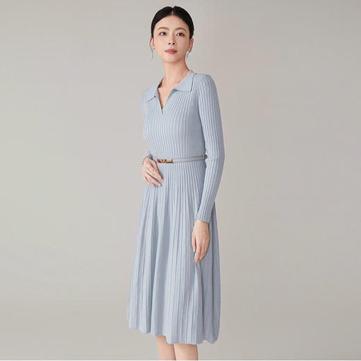 【hr】全新升级【铂金会员330/天猫439/差价109】(11827) 洛诗琳秋季新款气质纯色V领时尚收腰法式针织收腰连衣裙 商品图0