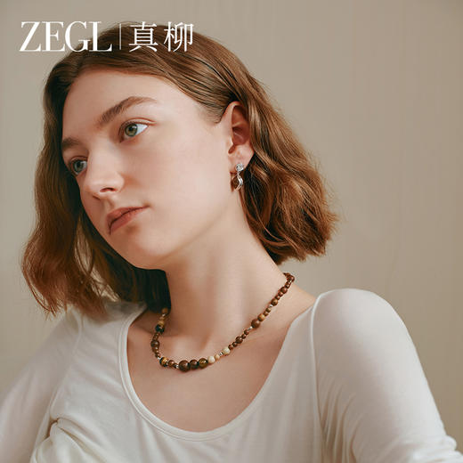ZEGL设计师白檀系列金丝檀耳环女轻奢高级感耳钉耳坠气质复古耳饰 商品图3
