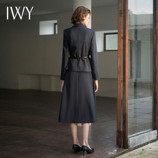 IWY/秋冬新款黑色西装套裙女收腰显瘦女神范名媛两件套装C14325+S14325 商品图5