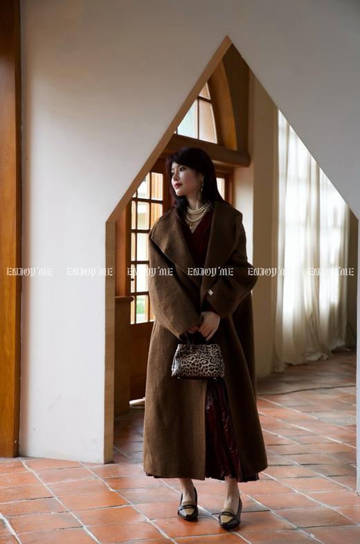 【门店同款】ENJOY冬季柔韧与共玫瑰翻领大衣 159496896 商品图0