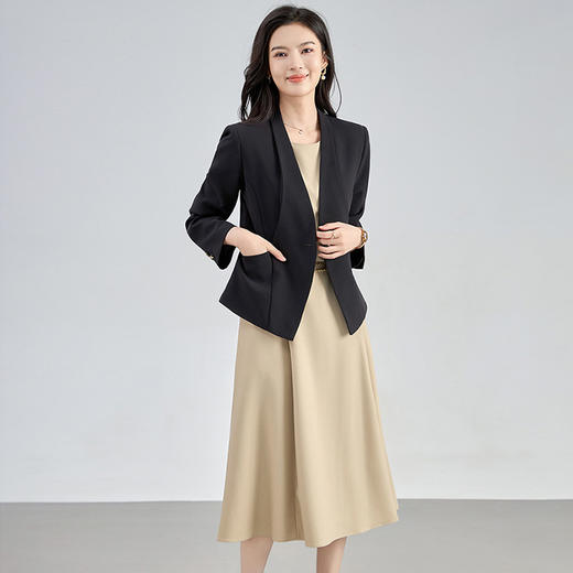【高货】全新升级【铂金会员367/天猫489/差价122】(05333) 洛诗琳早秋气质通勤羊毛小西装外套女修身收腰一粒扣上衣 商品图3