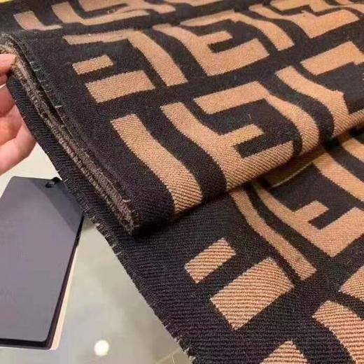 围巾礼盒字母围巾女冬季百搭网红新款 送女友礼物加厚保暖仿羊绒披肩韩版围脖可爱新款爆款小红书同款 商品图2