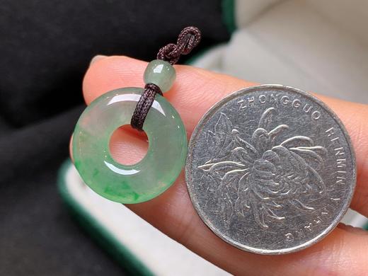 飘绿翡翠平安扣 商品图4