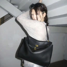 B款时尚包包 | 头层牛皮！同款，松弛感、高级感轻松拿捏