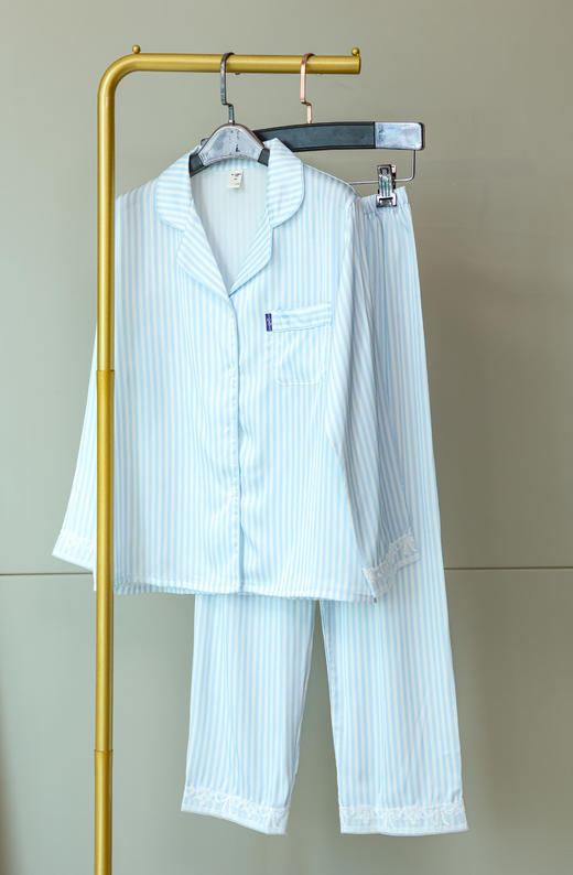 治愈条纹天丝睡衣 商品图5