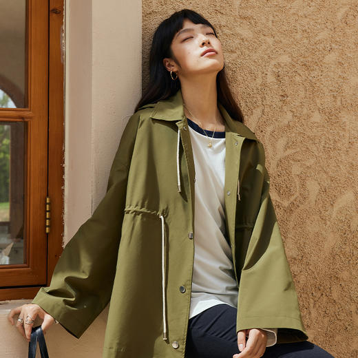 53493IN AN DON 定制款防泼水 磨砂质感腰部抽绳连帽风衣外套 商品图8