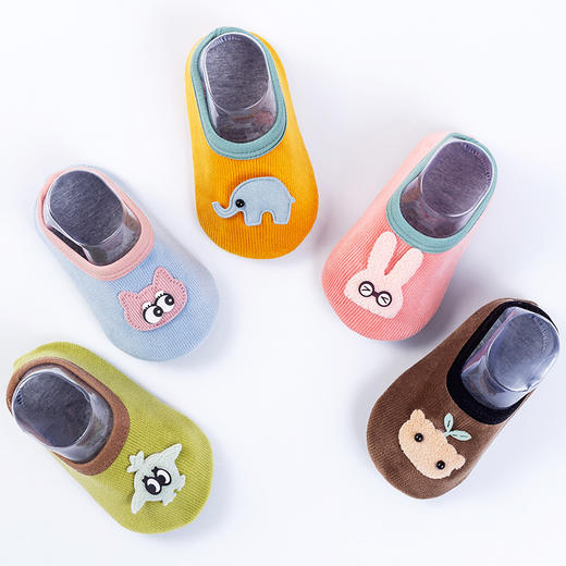 【防滑保暖 轻盈学步】儿童地板袜春秋透气灯芯绒卡通隔凉地板袜套点胶防滑宝宝学步鞋袜 商品图1