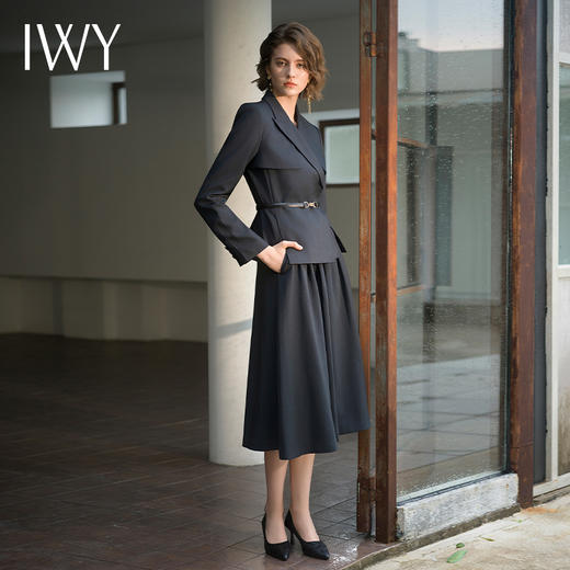 IWY/秋冬新款黑色西装套裙女收腰显瘦女神范名媛两件套装C14325+S14325 商品图4