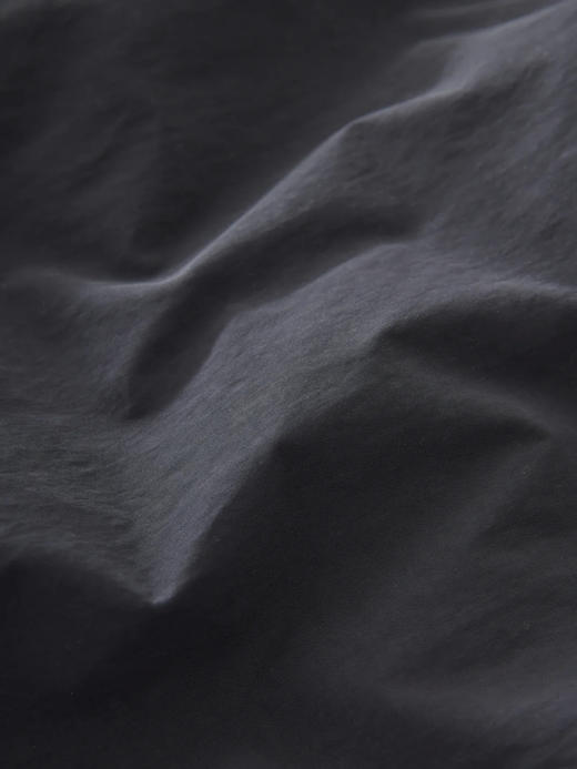 Studio Nicholson  鸽灰色/深蓝色KARIBA连帽腰带长棉服 商品图13