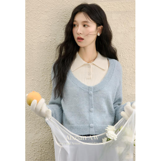 鹿向南「陷进温柔」早秋慵懒风针织衫2024新款挂脖背心 商品图4