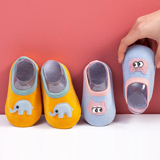 【防滑保暖 轻盈学步】儿童地板袜春秋透气灯芯绒卡通隔凉地板袜套点胶防滑宝宝学步鞋袜 商品图3