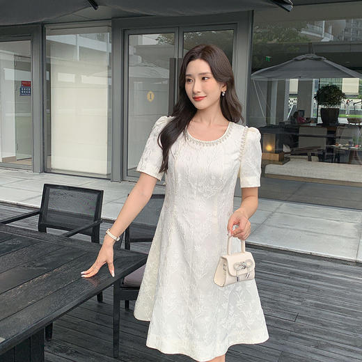 [奢姿轻奢系列]大码女装2025夏季钉珠时尚裙子胖妹妹提花连衣裙8942860095【1】 商品图2
