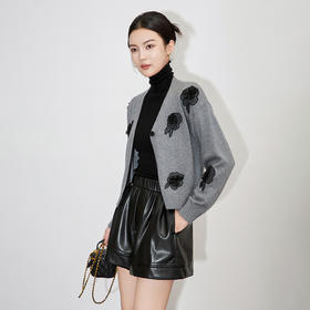 【高货】全新升级【铂金会员220/天猫299/差价79】(03442) 洛诗琳秋季重工设计感手工立体花朵针织开衫毛衣外套女