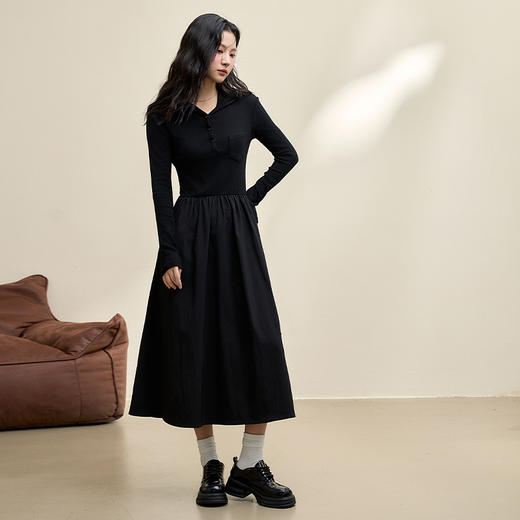 运动辣妹风连帽拼接长袖连衣裙女秋季A摆肌理感连衣裙V3442513 商品图1