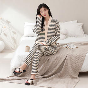 康妮雅女式长袖长裤开襟套装