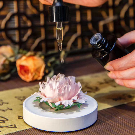 羽诗制造出品 花相约牡丹白瓷杯陶瓷扩香器香薰精油礼盒套装 商品图2