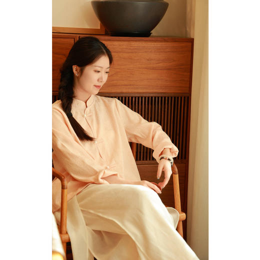 【抖音专属】中式短款小衫（24810962丹灵） 商品图4