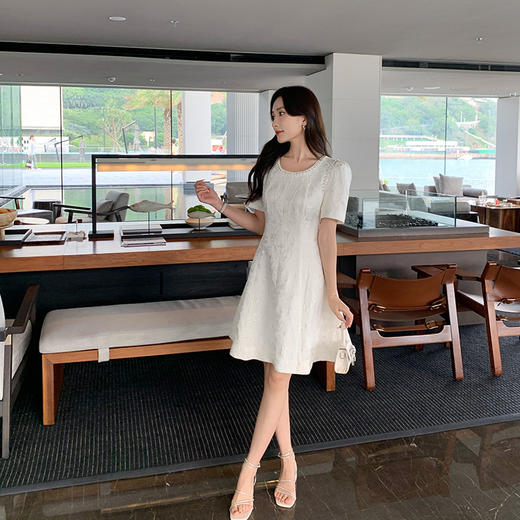 [奢姿轻奢系列]大码女装2025夏季钉珠时尚裙子胖妹妹提花连衣裙8942860095【1】 商品图1