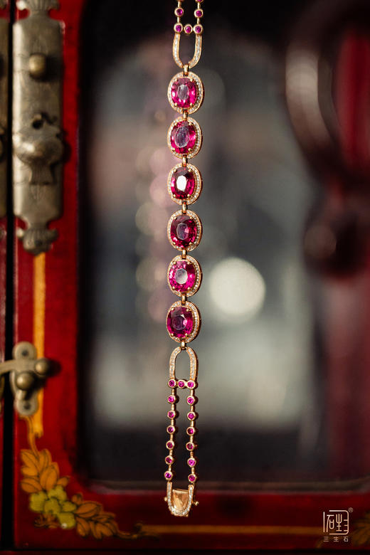 18K金精品玫红色碧玺手排 商品图2