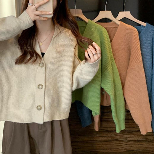 韩系小清新针织外套 温柔气质拉满 设计感时尚百搭 柔软亲肤保暖 宽松版型不挑身材 商品图1