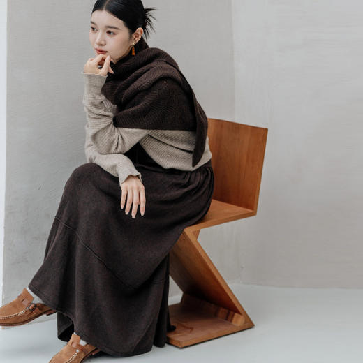 绽放旅行女装650朵/花苞裙设计感拼接直筒百搭咖啡色针织半身长裙 商品图2