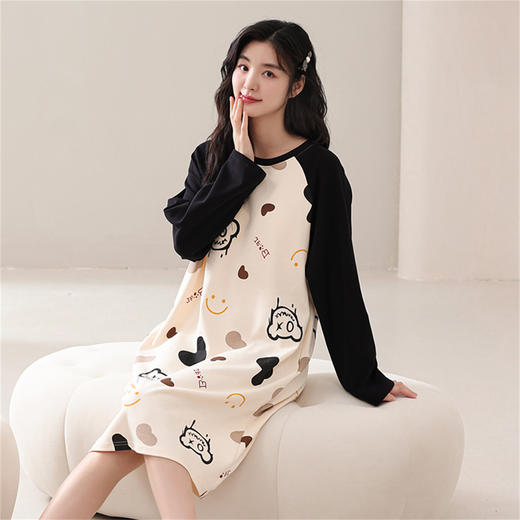 康妮雅女式长袖睡裙 商品图1