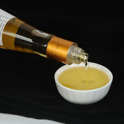 九重山 山核桃油孕妇儿童老人食用油 山核桃油250ml*2瓶/盒 *山核桃物理压榨 商品图0