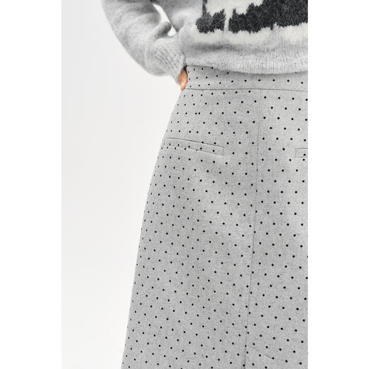 【严选】诗凡黎复古波点半身裙2024年冬新款休闲百搭显瘦A字韩系气质裙子7FA140251 商品图3