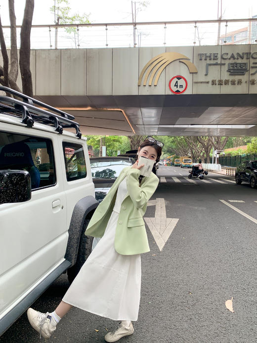 <曾小咸推荐>【韩系范满满】绿色西装外套 日常259.00 立减119.01 秒杀139.99！！ 商品图4