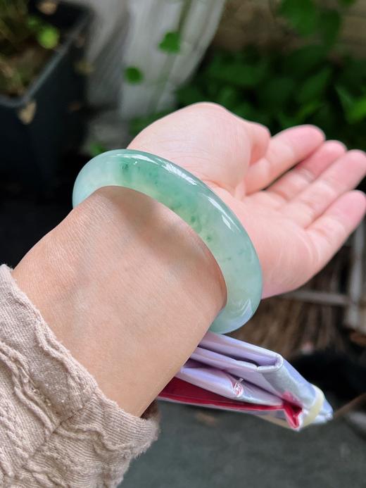 54正圈飘花手镯 商品图3