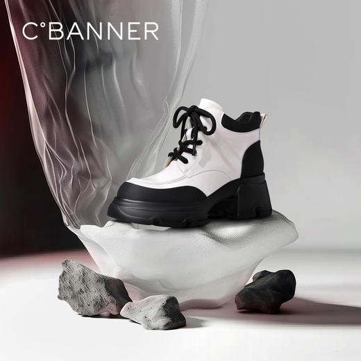 千百度厚底增高马丁靴女款冬季漆皮时尚显瘦洋气小短靴A24583333 商品图0