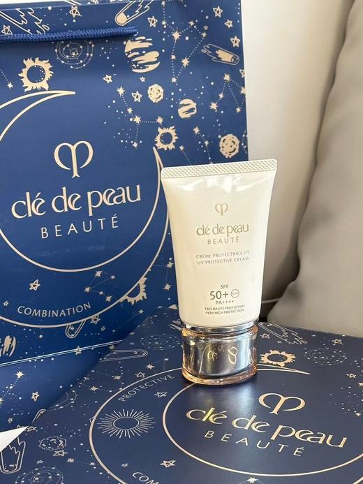 贵妇全新的养肤体验CPB洁面防晒隔离高礼盒 商品图5