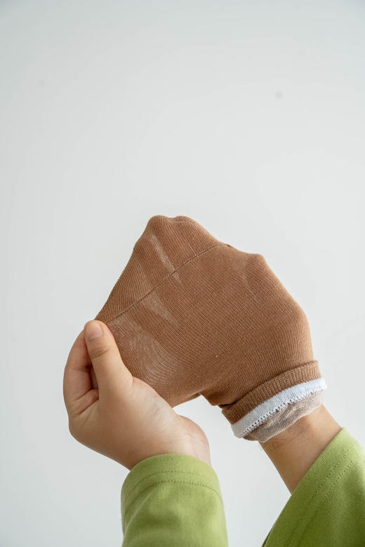 国庆福利19.9/7双～卡拉美拉𝐂𝐚𝐫𝐚𝐦𝐞𝐥𝐥𝐚日抛懒人袜！质量好到可以穿整季！  ✅甄选新疆长绒棉  ✅莱卡纤维，高弹不易变形  ✅7A级抑菌防臭，水洗150次仍有效 商品图2