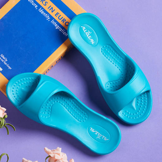 【多样屋专柜】多样屋台湾舒适拖家居卧室四季家用防滑轻便无味拖鞋洗澡 商品图9