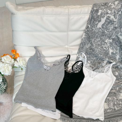 BeQueenStory【纯欲露丝】时尚百搭柔软修身手工钩花工艺背心上衣 商品图3