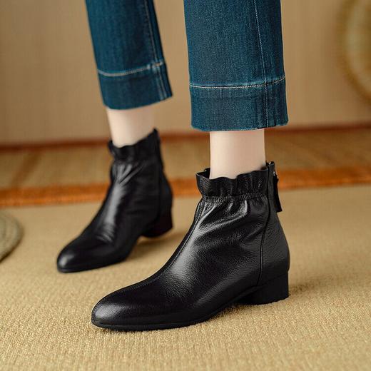 【预售5天】小羊皮软底短靴女初秋低跟小香风尖头超软瘦瘦靴NJMK&K1158 商品图4
