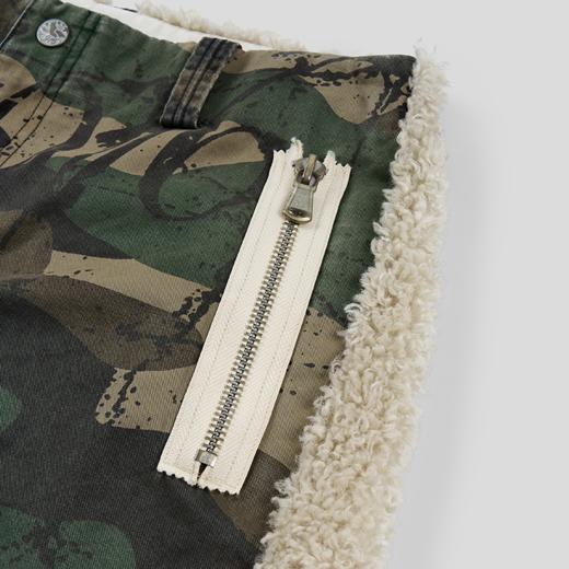 GOODBAI 916 迷彩拼接仿羊驼绒刺绣工装直筒休闲裤 商品图4